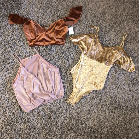 Bundle of shirts - Picture 1 of 4